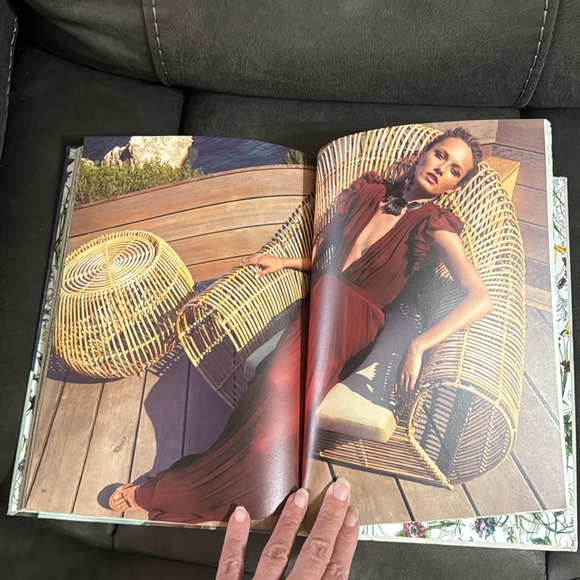 Gucci 2013 women’s collection cruise book - Picture 7 of 13